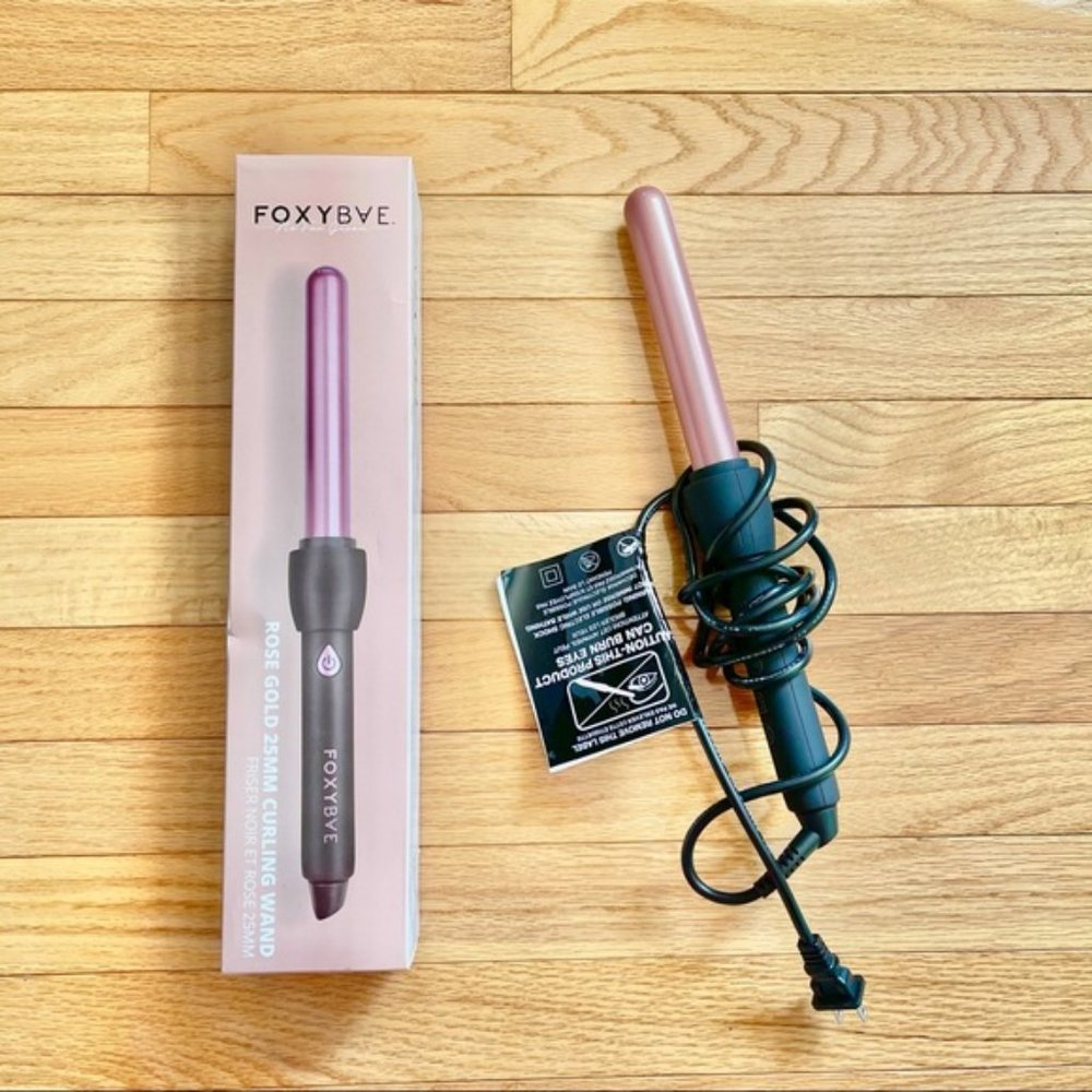 Foxy Bae 25 mm curling wand